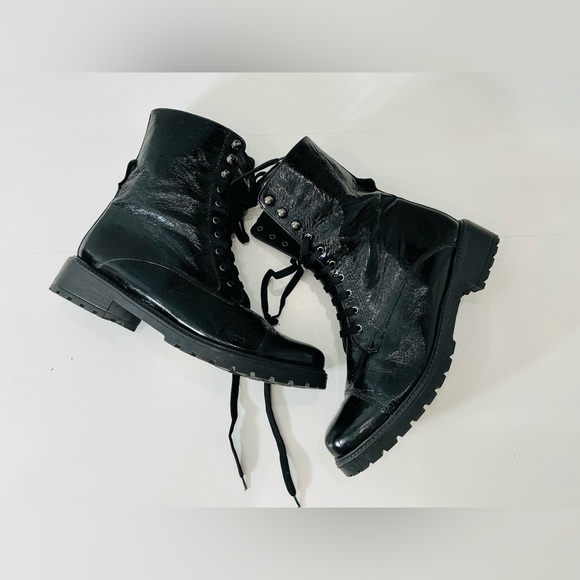 BARNEYS NEW YORK COMBAT BOOTS LIKE NEW 🖤🖤 - Picture 6 of 13